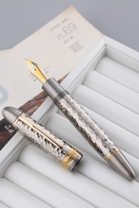 MAJOHN P141 Fountain Pen With #8 Dual-tone Gold Nib Titanium Alloy Body And an Ink-viewing Window